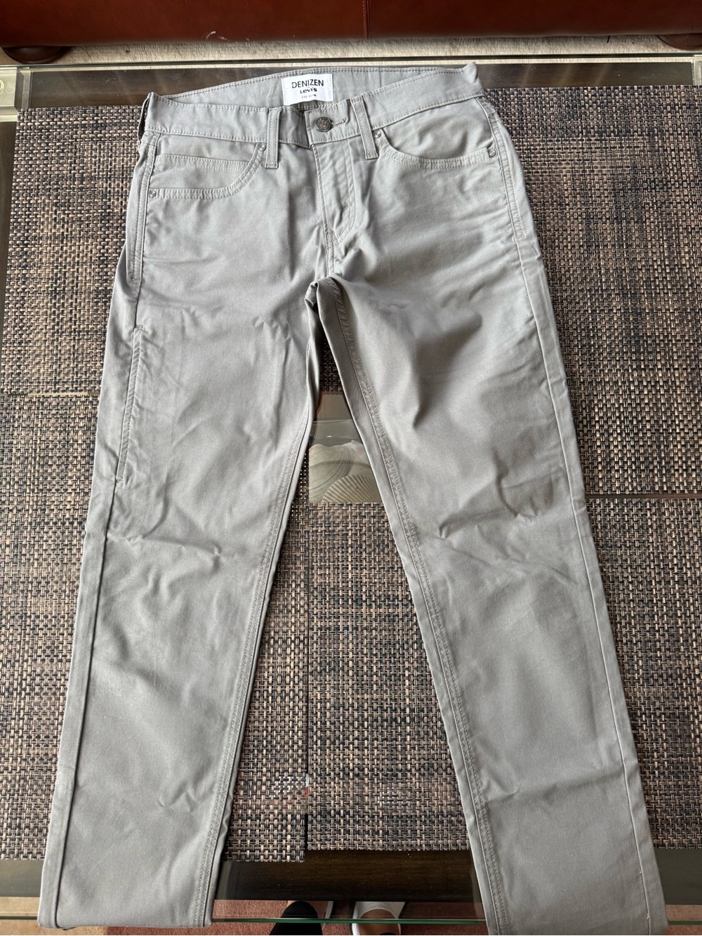 Levi's Men's Chino Pants in Light Gray